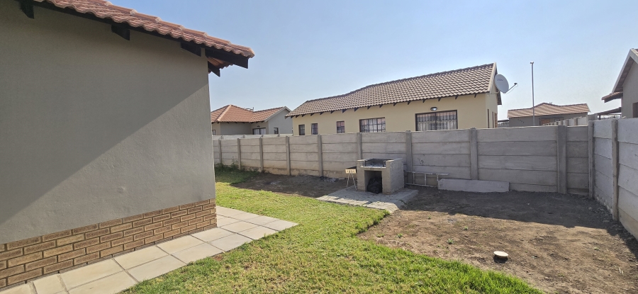 3 Bedroom Property for Sale in Waterkloof North West